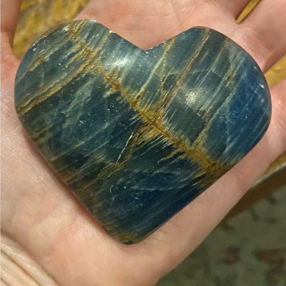 Heart-Shaped Blue Onyx Stone